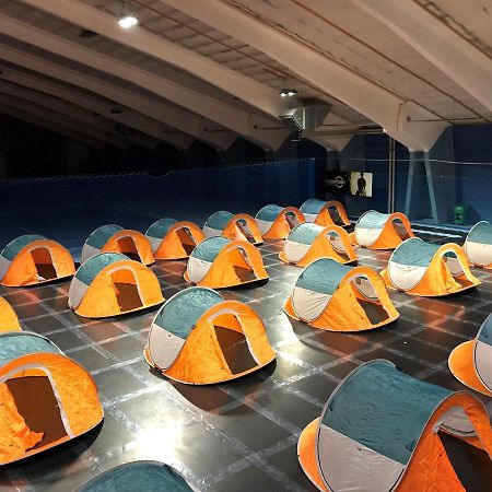 Отель Indoor Camping Formel1 Motogp Spielberg Юденбург Экстерьер фото