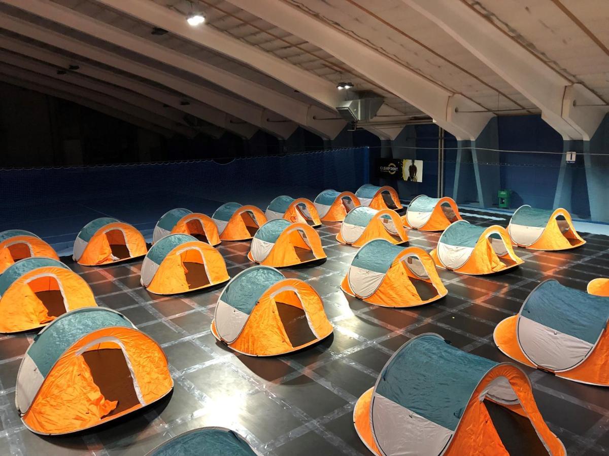 Отель Indoor Camping Formel1 Motogp Spielberg Юденбург Экстерьер фото